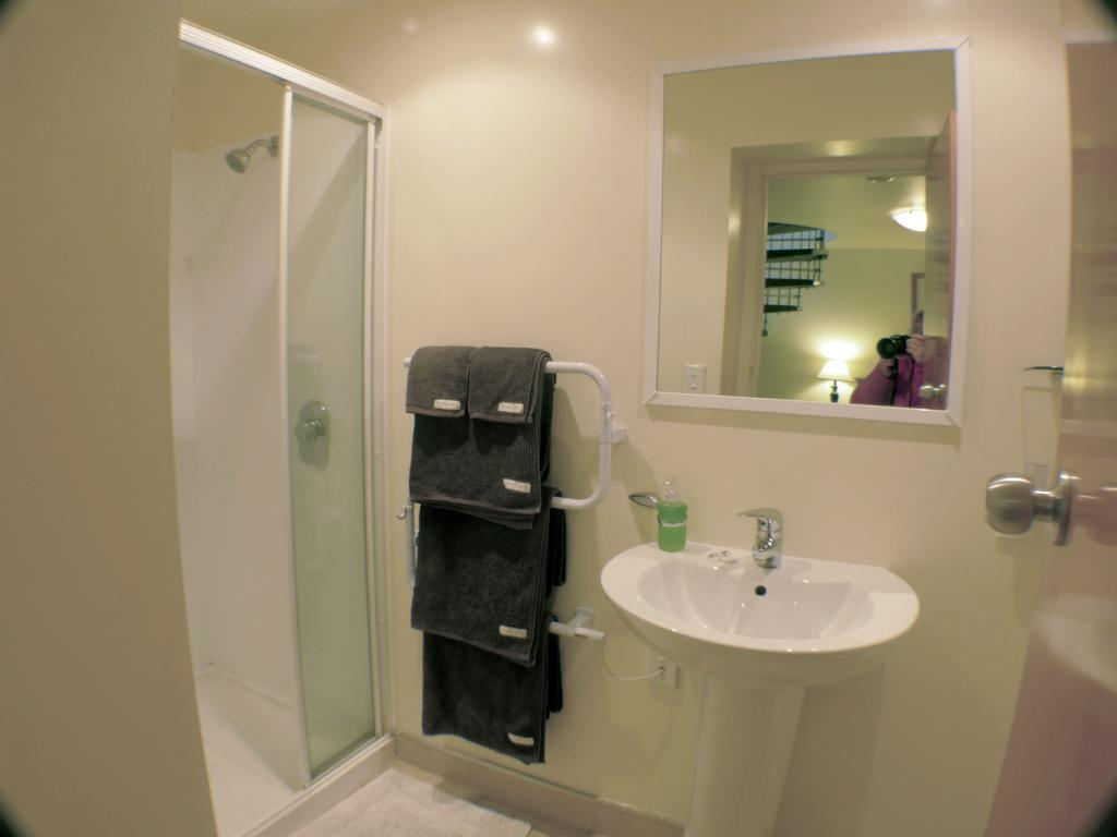 Apartament Arts Content Harbour View Macandrew Bay Pokój zdjęcie